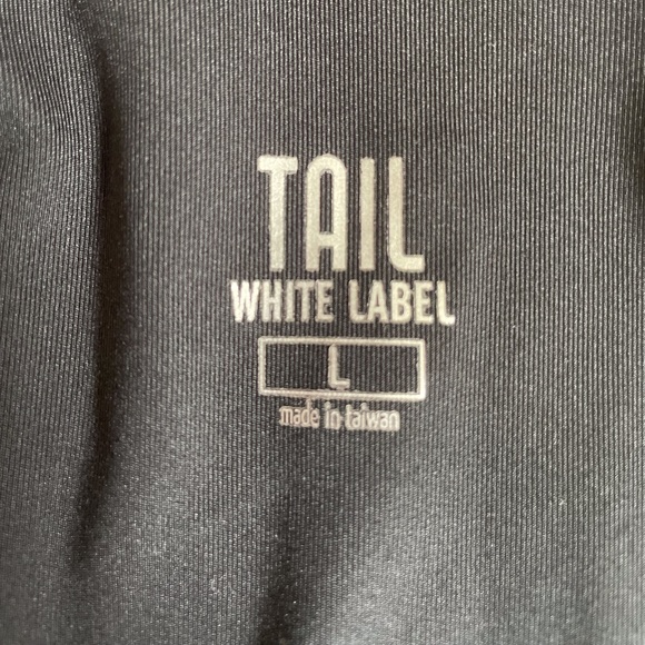 NWOT Tail Ladies Black Golf Vest - Picture 7 of 9